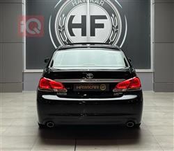 تويوتا أفالون